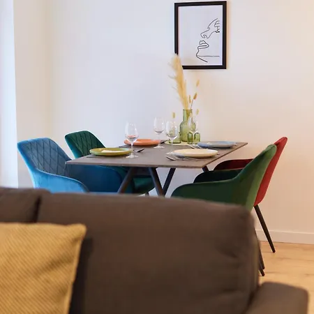 Apartmán Homeme 1 I Zentral I Netflix I Kueche I Parkplatz I Kliniknah