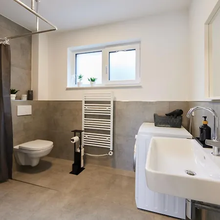 Homeme 1 I Zentral I Netflix I Kueche I Parkplatz I Kliniknah Bad Oeynhausen