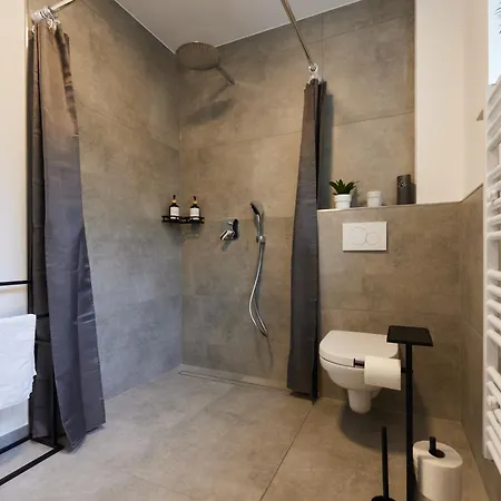 Lägenhet Homeme 1 I Zentral I Netflix I Kueche I Parkplatz I Kliniknah