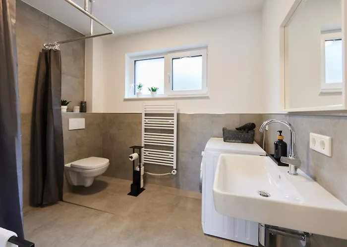 Homeme 1 I Zentral I Netflix I Kueche I Parkplatz I Kliniknah Bad Oeynhausen